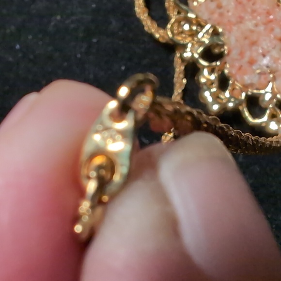 Vintage Gold Tone Necklace with Peach & Pink Stone Chips and Green Rhinestones - Picture 3 of 8